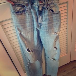 Madewell Perfect Vintage Dean distressed size 29